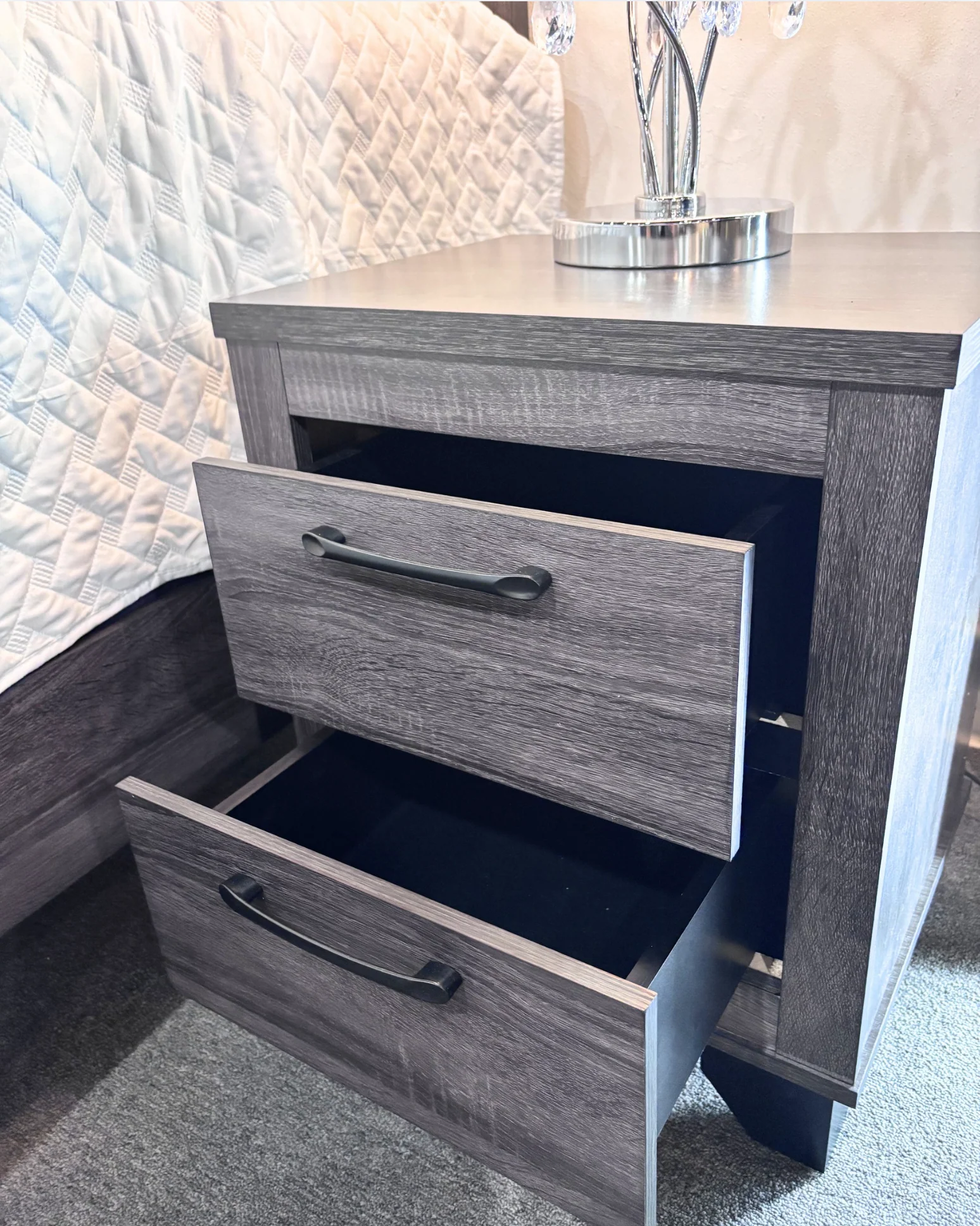 Modern Gray Upholstered Queen Bedroom Set  4 Piece - Image 6